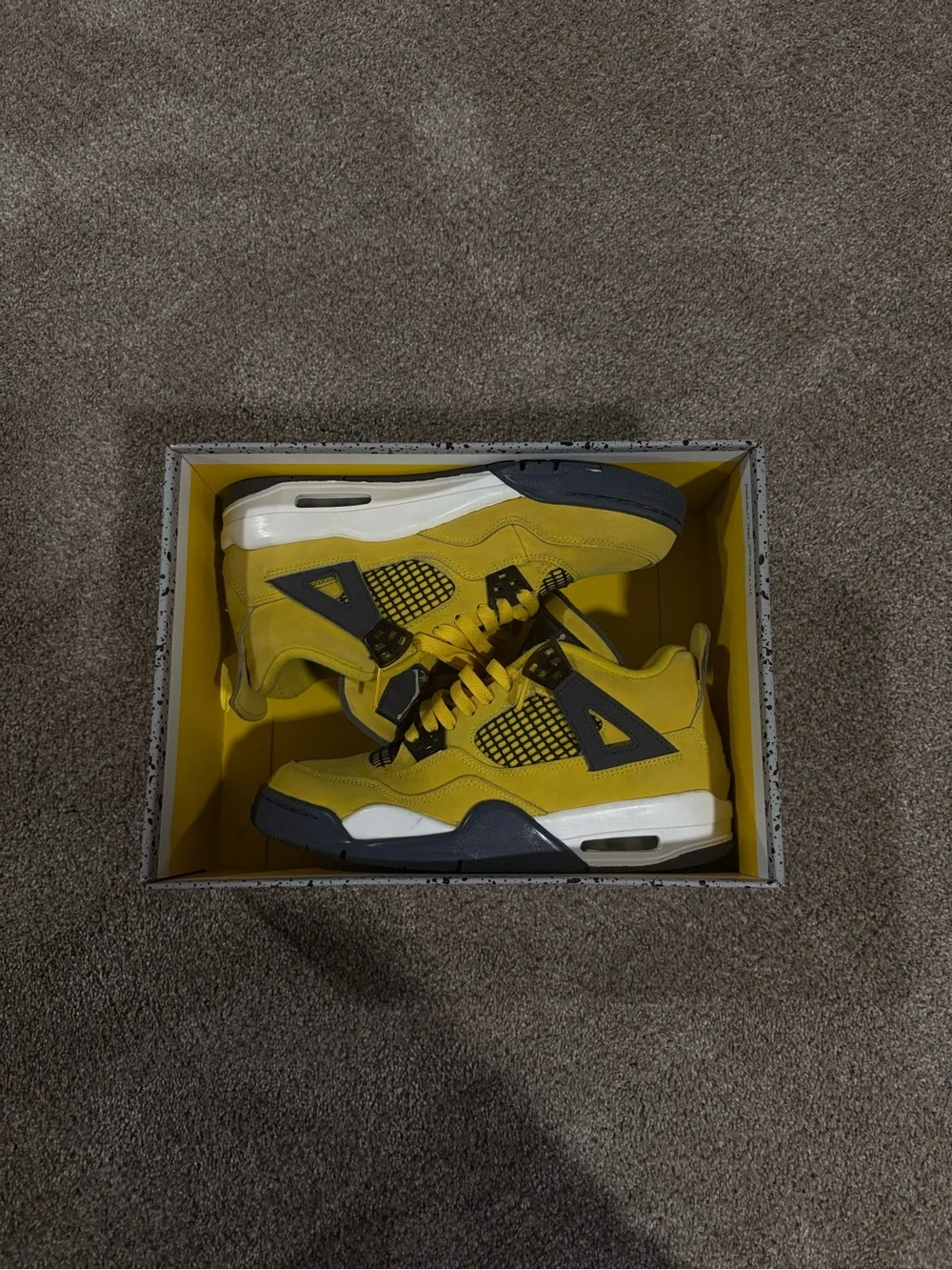Jordan Boys Yellow and Black Retro 4 Sneakers